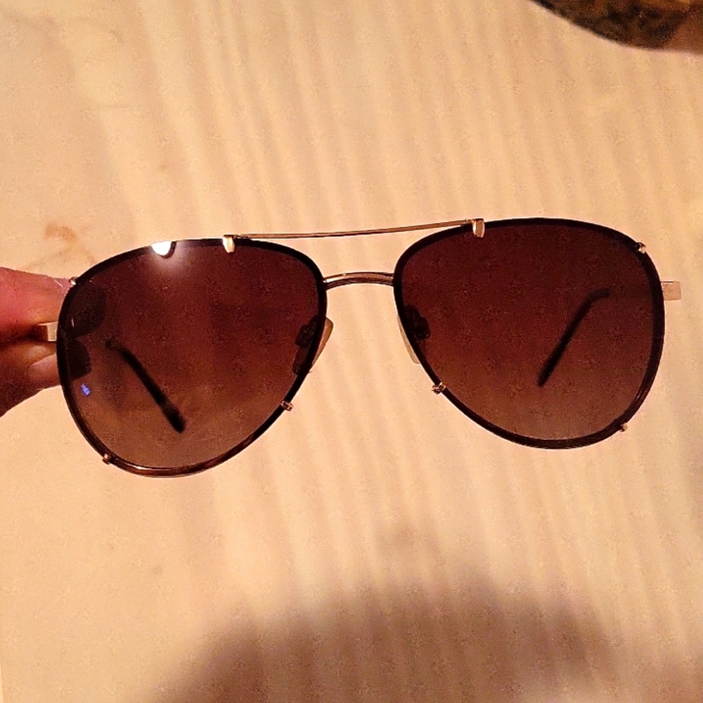 Marc New York polarized aviators I'm excellent condition